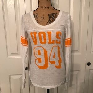 Pink Vols top
